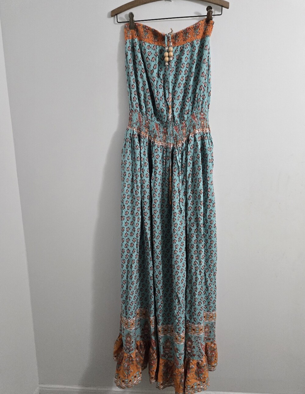 Easel Dress